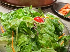蔬菜沙拉-西塔老太太泥炉烤肉(温州首店万象城黑金店)