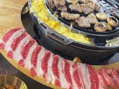 -胡悦里韩式烤肉(芝罘万达广场店)