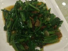 豆豉鲮鱼油麦菜-东四民芳餐厅(世茂工三店)
