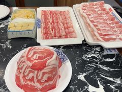 -楼外楼大刀肉传统火锅居(繁荣路店)