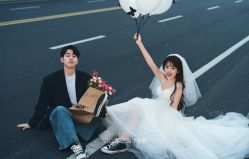 -雪中彩影婚纱摄影·微光艺术中心