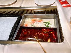 -芝小官毛肚火锅海鲜自助(无锡新吴区宝龙店)