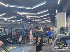 -豪思成DK健身私教连锁(凯乐国际店)