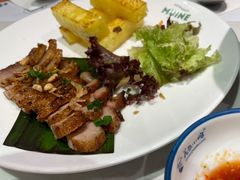西贡炭烧烤猪颈肉配菠萝-美奈小馆·越南料理(中航城君尚购物中心店)