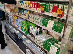 -光明牛奶棚(南泉店)