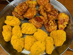 -BHC炸鸡(明洞总店)