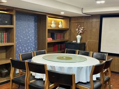 -九头鹰家宴(岳家嘴店)