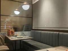 -必胜客(欢乐颂店)