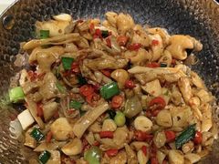 -费大厨辣椒炒肉(黄兴中心广场店)