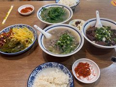 -杨三孃跷脚牛肉(美洲花园店)