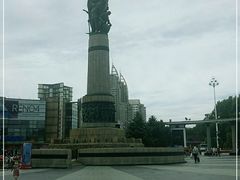 -人民防洪胜利纪念塔