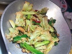 干锅丽水香菇花菜-探花·意境江南菜·唐伯虎文化体验店·松鼠桂鱼(观前店)