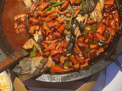 -鸣记脆皮烤鱼·海鲜烤鱼(三八广场店)
