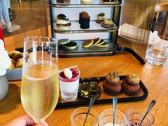 -瑰丽酒店·海吧·天际下午茶·现场DJ·天台酒吧
