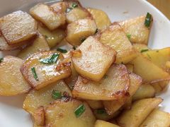 -芦茨金富饭庄·25年老字号·专做稻草鸡