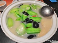 -羽鸽集·乳鸽专门店·地道顺德菜(岭南站店)