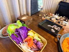 -花菇朵·云山雀 ll 野生菌锅·野果酸汤·精品滇菜(万柳店)