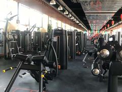 -健龙森俱乐部·游泳·健身·羽毛球综合体育馆