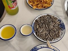 -朴小妹人参鸡汤火锅(长白山万达店)
