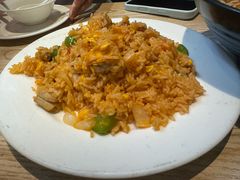 -滋味满屋美食坊(上海街店)