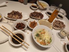 -高玛纳驴肉火烧(一世界店)