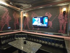 -范特西FANTASY量贩式KTV(民主广场店)