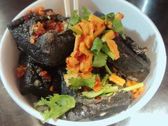 -黑色经典臭豆腐·湖南特产(步行街店)