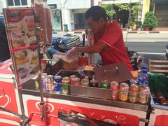 -詹爷爷乌节路街头冰淇淋