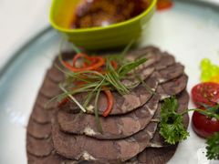 -三江源美食城