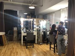 -壹人壹像工作室(购物公园店)