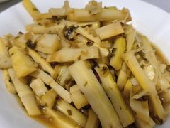-天乐农家鱼头王(天目湖店)