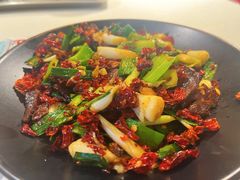 蒜香腊牛肉-聚味瞿记·龙虾堂(望城店)