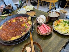 -黄潇洒老火锅(九眼桥宏济巷店)