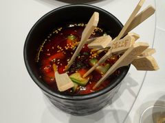 -红鼎豆捞·非遗鲍皇汤火锅(宝丰路店)