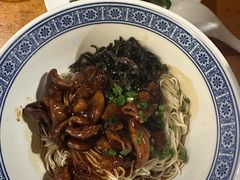 -沪西老弄堂面馆(定西路店)