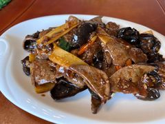 -源东食府(鹿海园小区店)