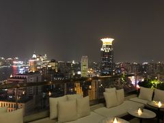 -顶层酒吧ROOF(上海艾迪逊酒店)