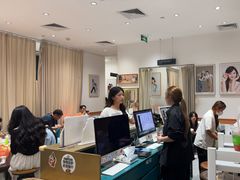 -海马体照相馆(万菱汇店)