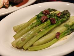 -福楼毕斯罗F Bistronome(国贸商城约会地标景观店)