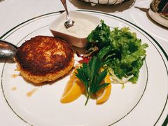 招牌蟹肉饼-Wolfgang’s Steakhouse 沃夫冈牛排馆(上海白玉兰广场店)