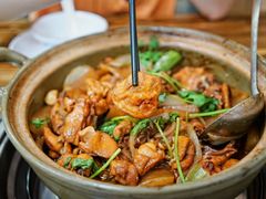 -奇味鸡煲(麦地店)