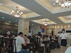 -方中山胡辣汤(顺河路店)