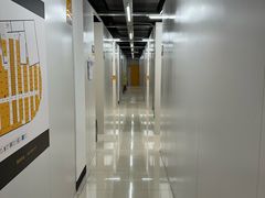 -安东易迷你自助仓储寄存仓库(杨浦店)