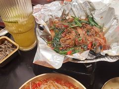 -何师烧烤·香辣蟹·川菜·30年老品牌(太古里旗舰店)