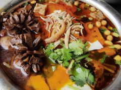 -老五鸡丝豆花面粉(瑞金北路68号院店)