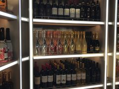 -王权免税店(普吉机场店)