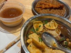 -柳州肥姨妈大骨螺蛳粉(万达中心店)