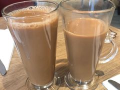 尊赏丝滑奶茶-必胜客(新中纬店)