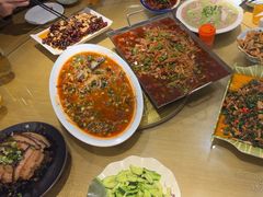 -易老九江湖菜(北滨一路店)