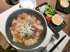 -港丽餐厅(来福士店)